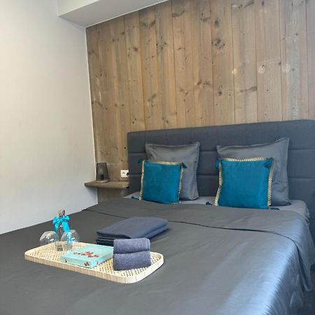 Nieuwe Kamer In Brugge Centrum Buitenkant foto